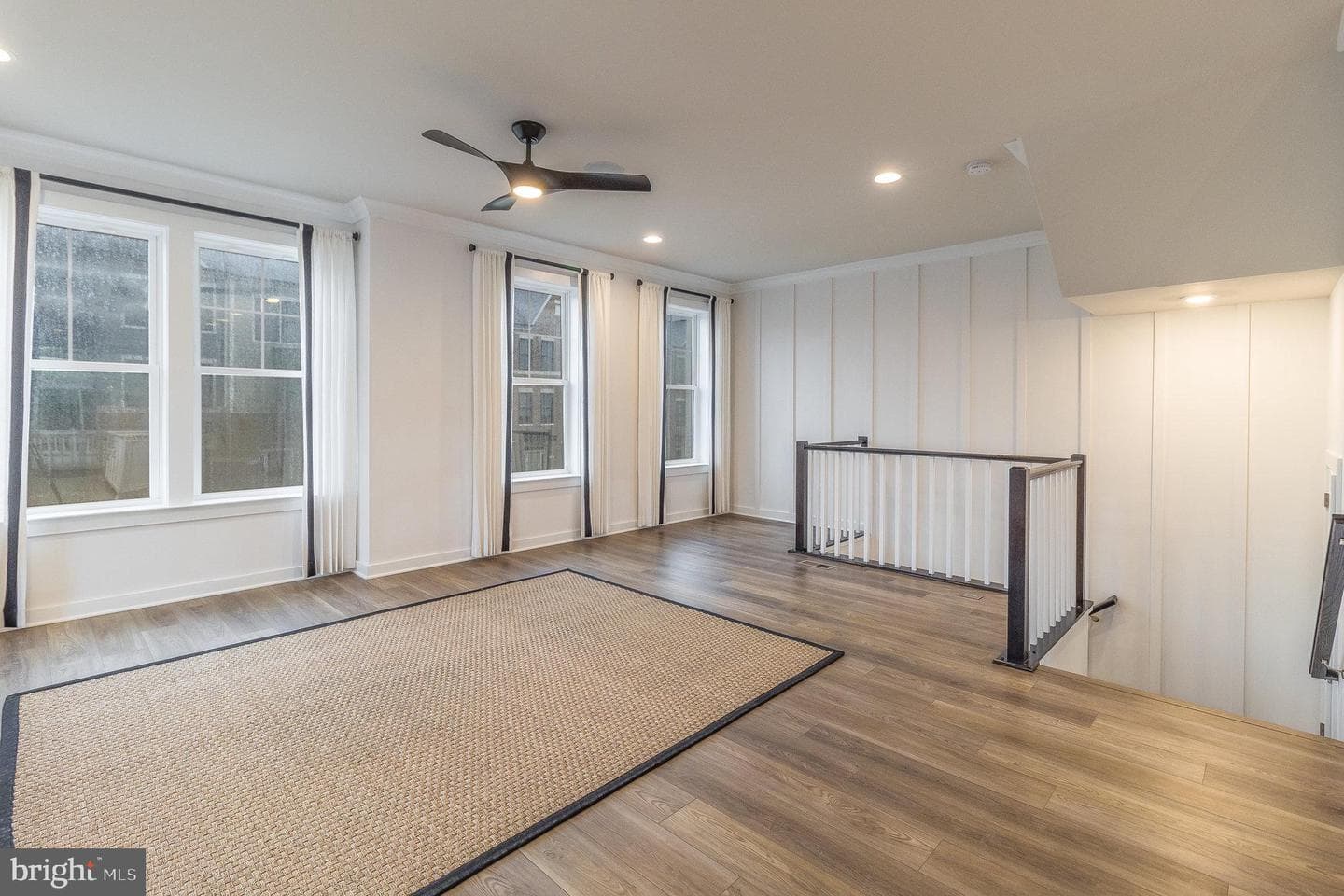 251 Willis Street photo 12