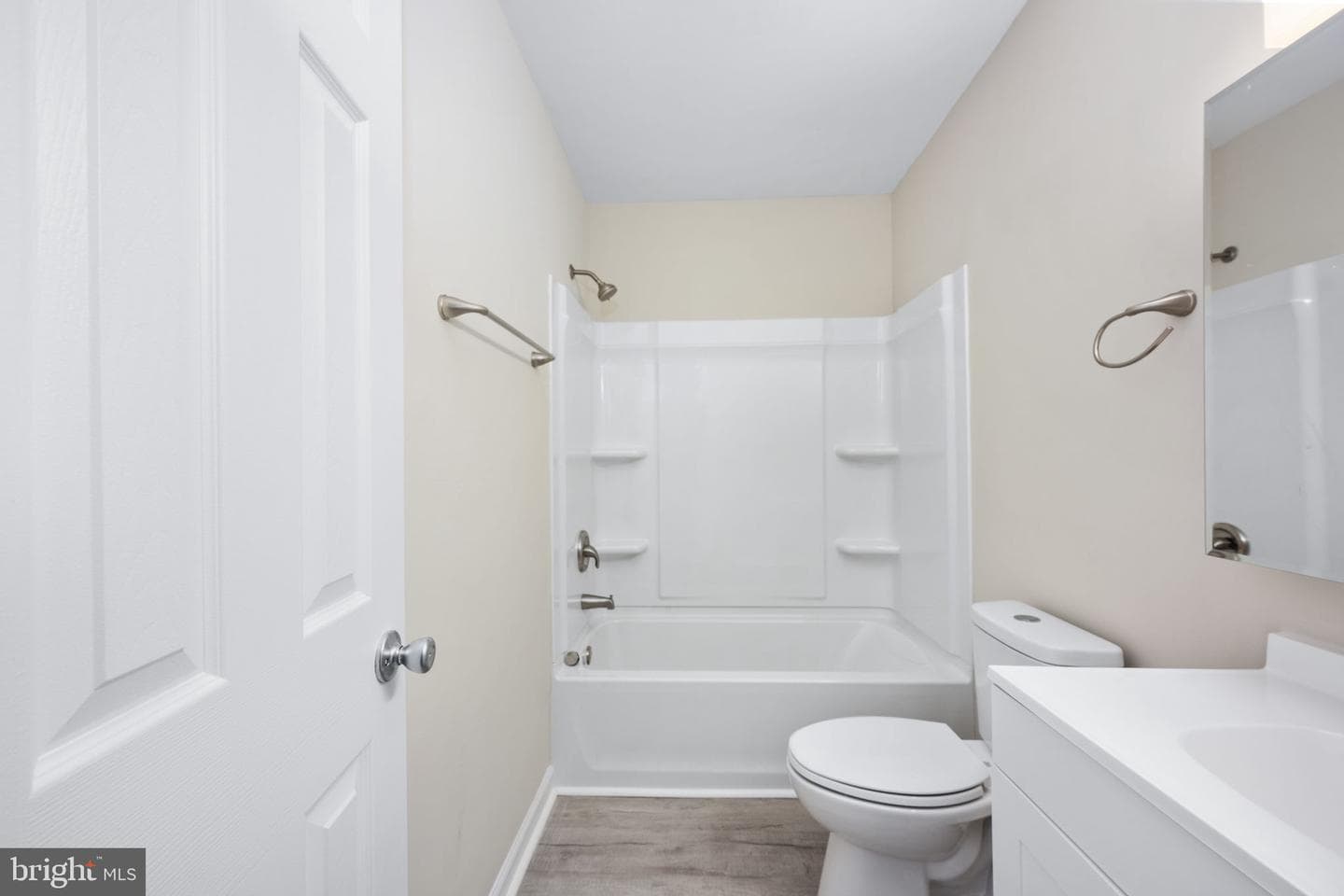 428 Rann Court photo 18