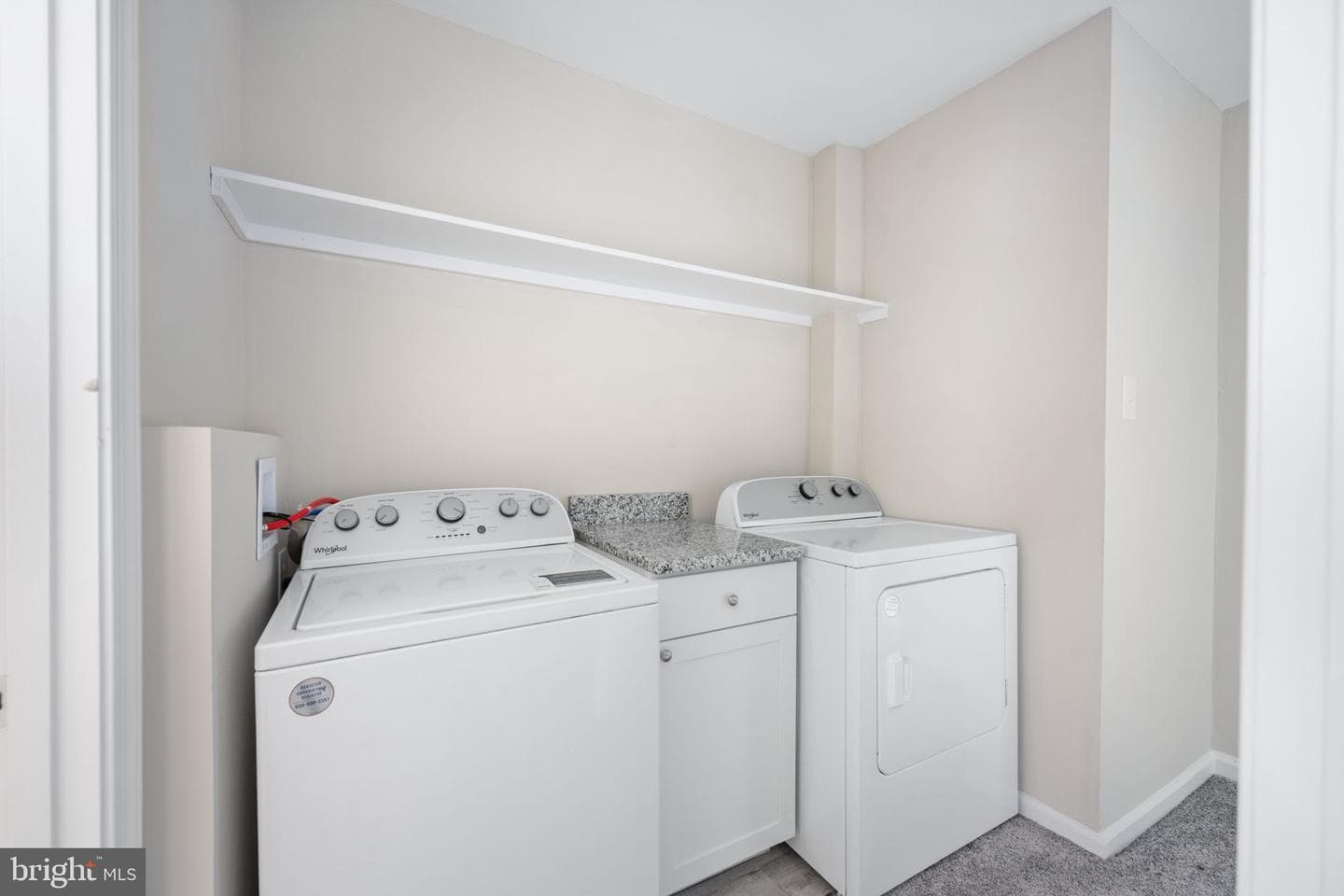 428 Rann Court photo 22