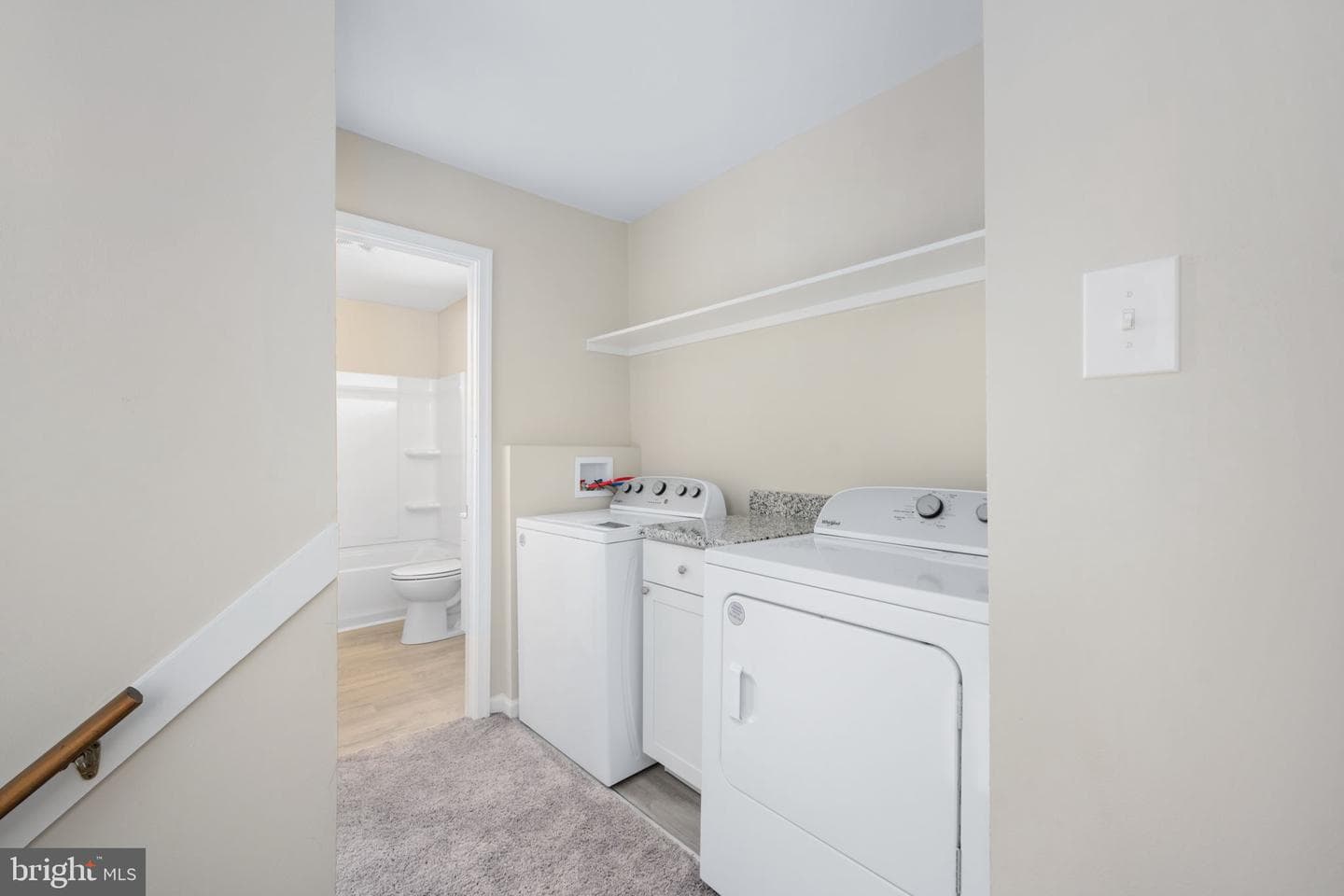 428 Rann Court photo 23