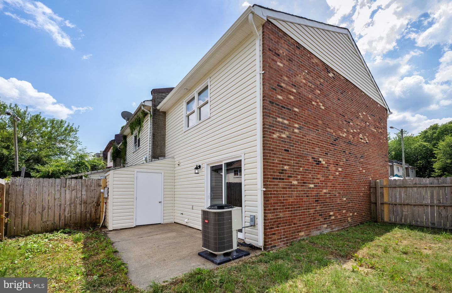 428 Rann Court photo 24