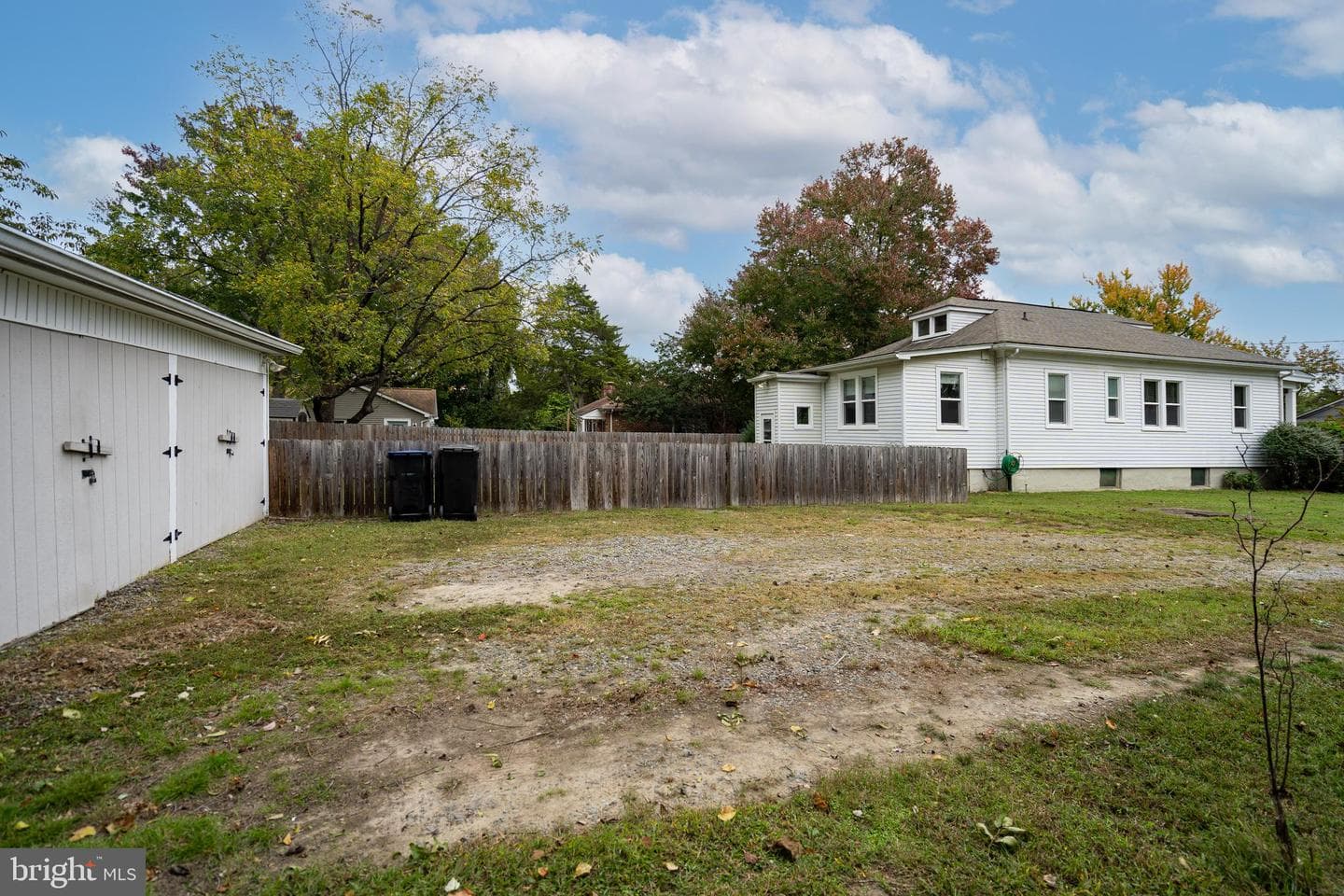 1225 Rowe Street photo 10