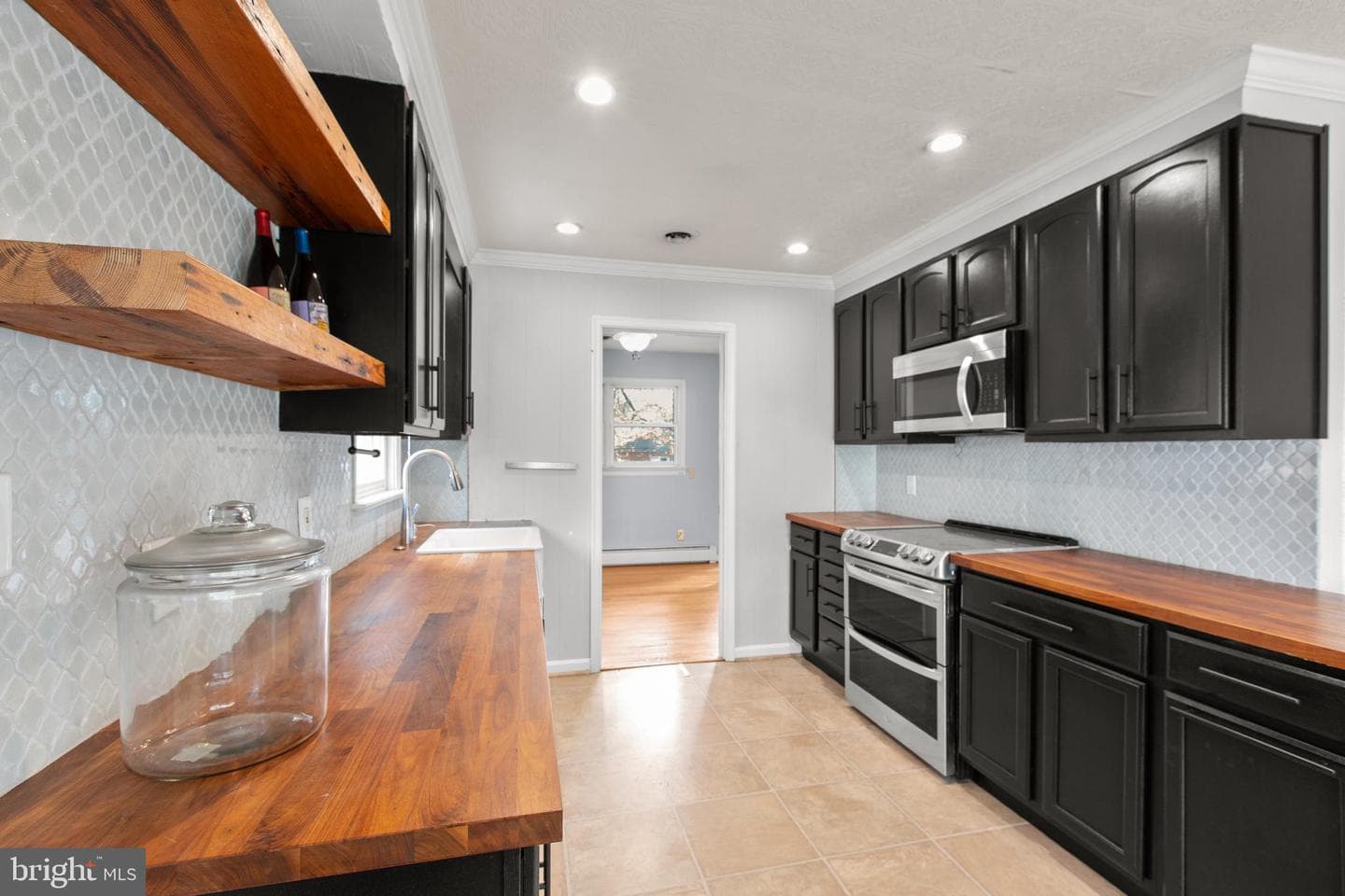 1414 Payne Street photo 13