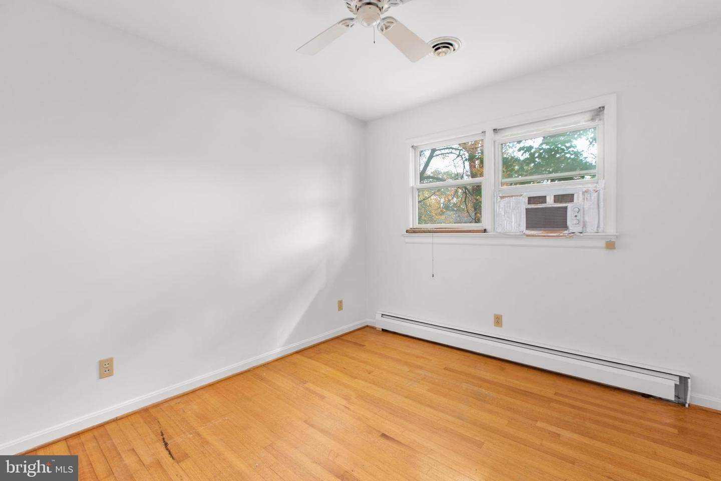 1414 Payne Street photo 27