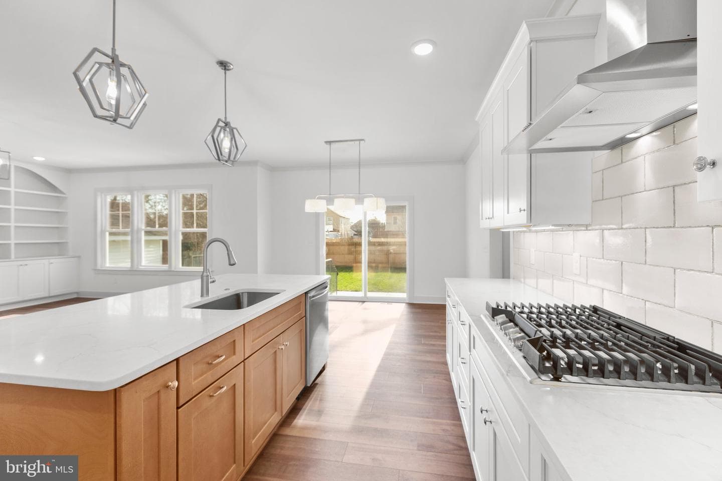 1418 Buckner Street photo 8