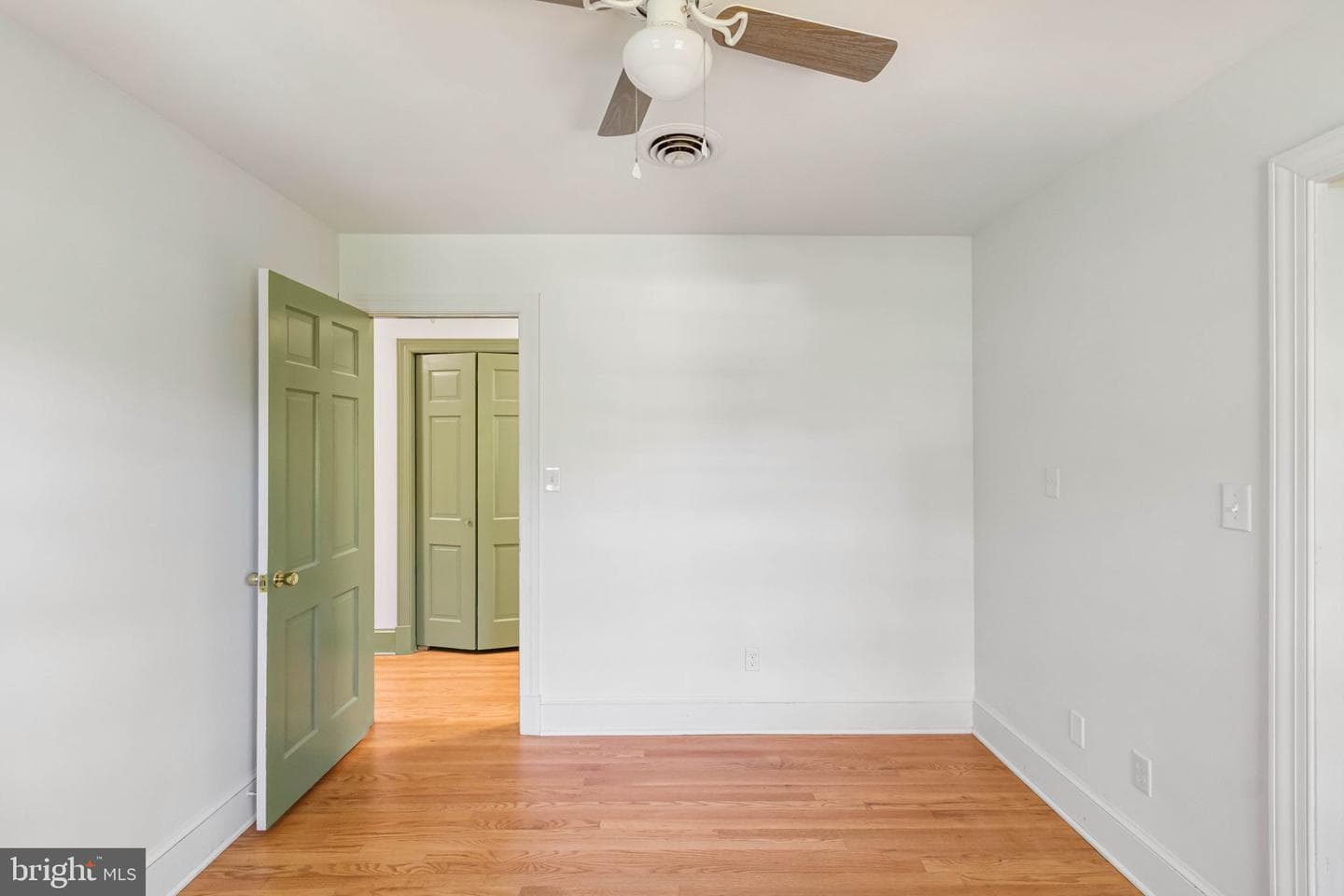 306 Braehead Drive photo 30