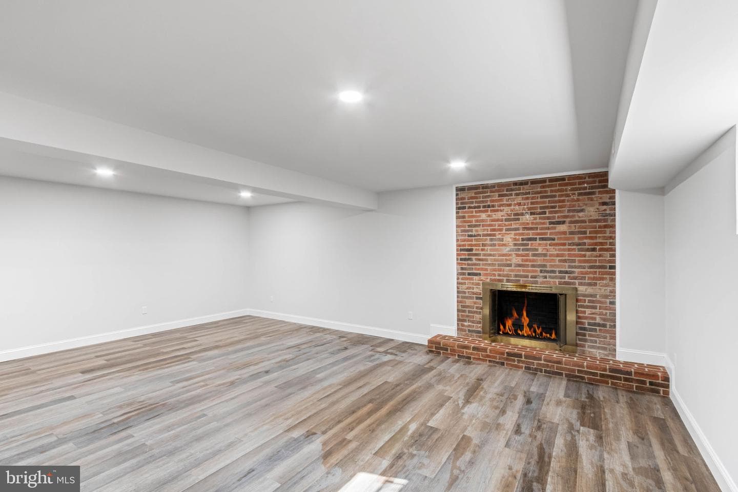 306 Braehead Drive photo 41