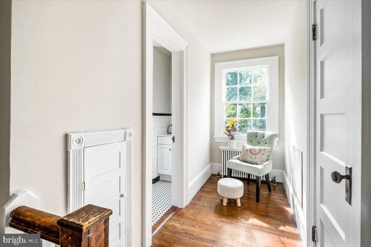 918 William Street photo 27