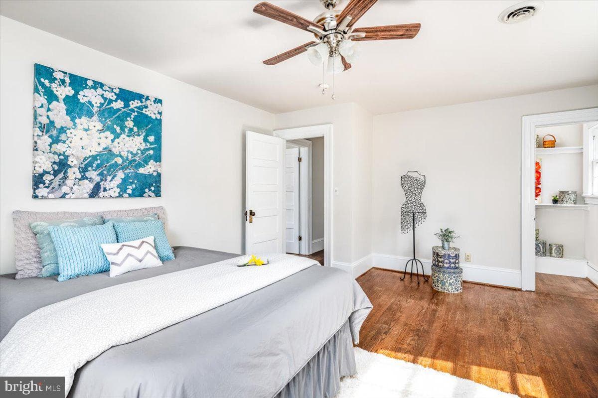 918 William Street photo 32