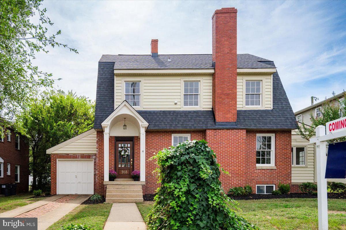 918 William Street photo 64