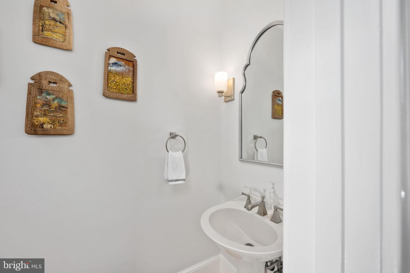 701 Hanover Street photo 42