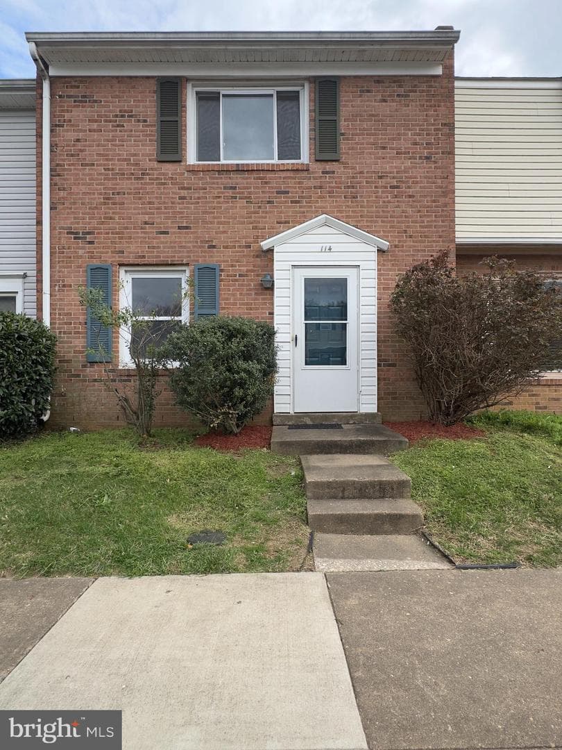 114 Hughey Court photo 1