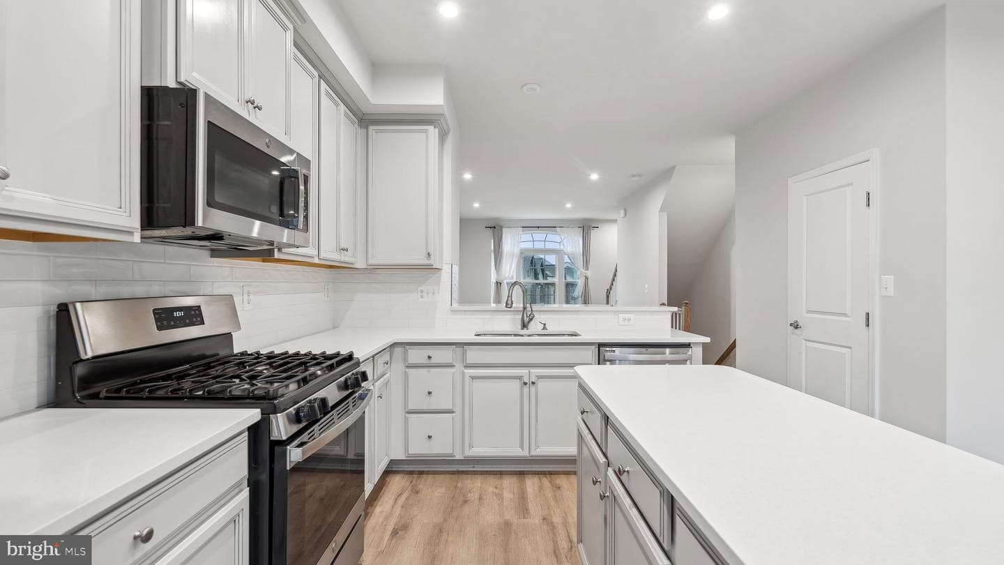 1310 Depot Lane photo 5