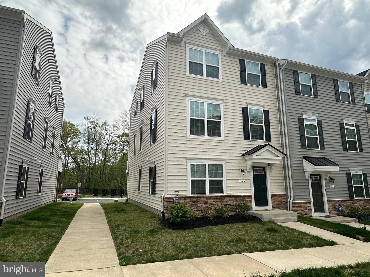 1126 Dovetail Circle photo 44