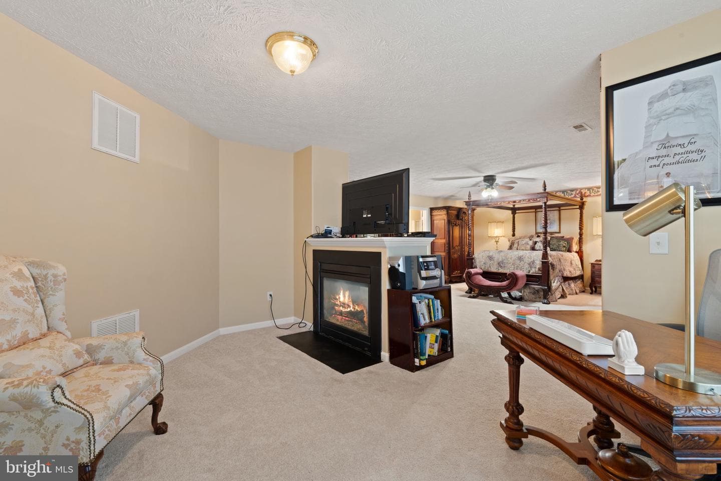 1002 Black Oak Court photo 33