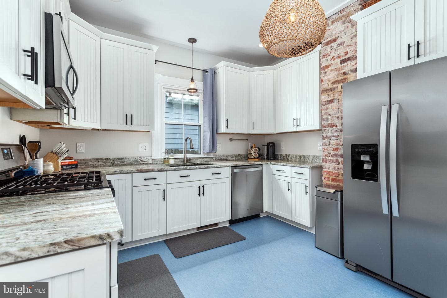 515 Willis Street photo 10