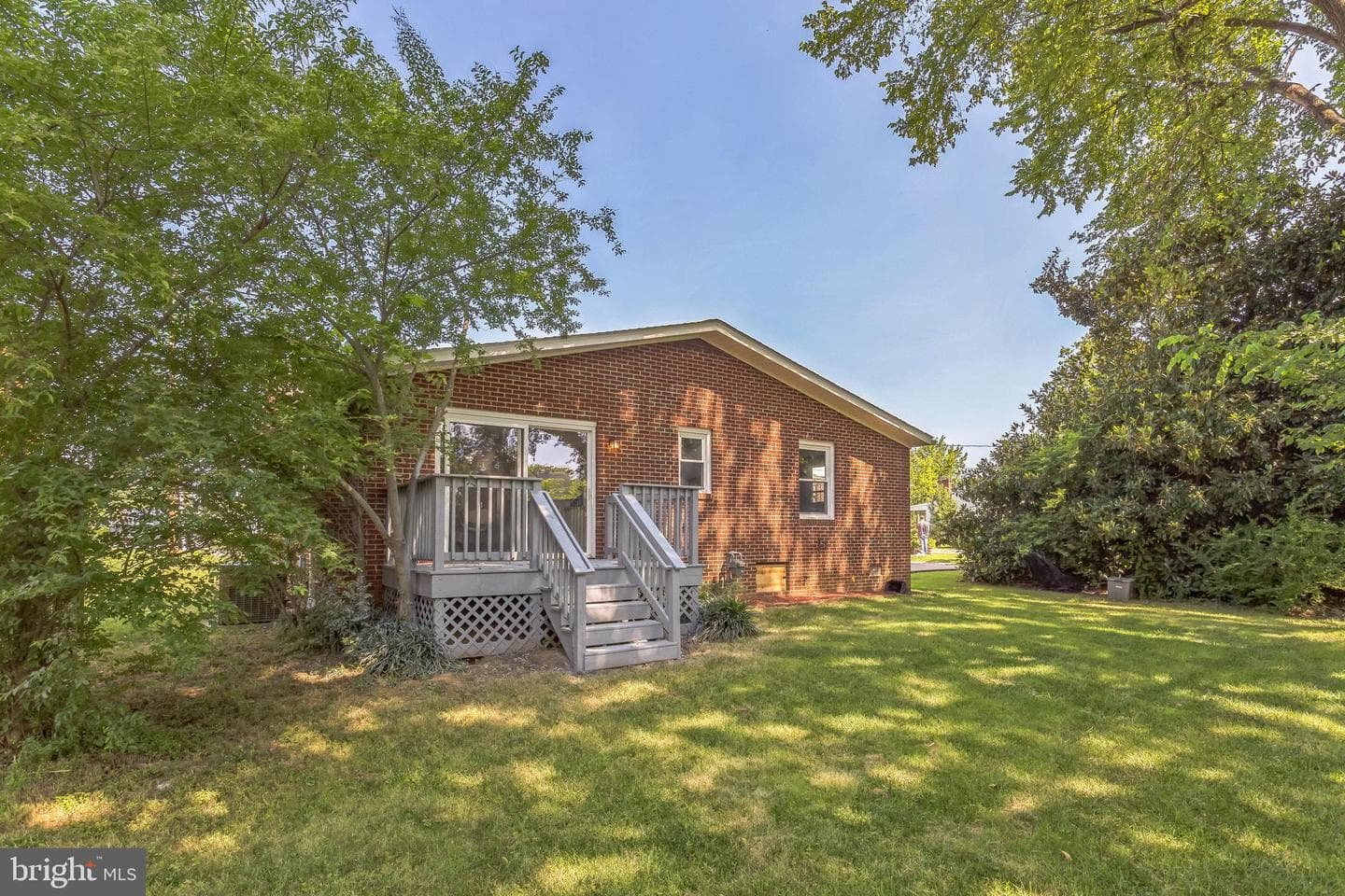 2403 Lafayette Boulevard photo 6