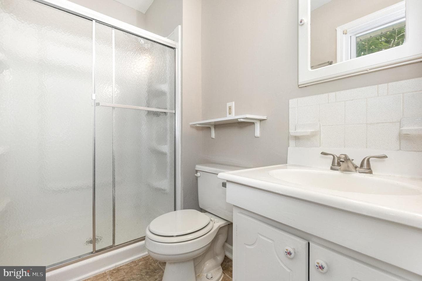 410 Deerwood Drive photo 23