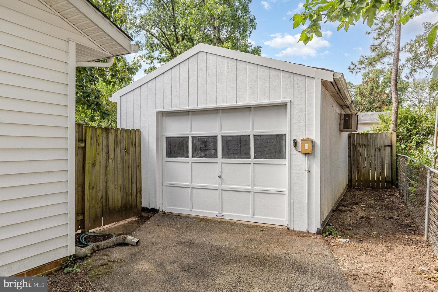 410 Deerwood Drive photo 30
