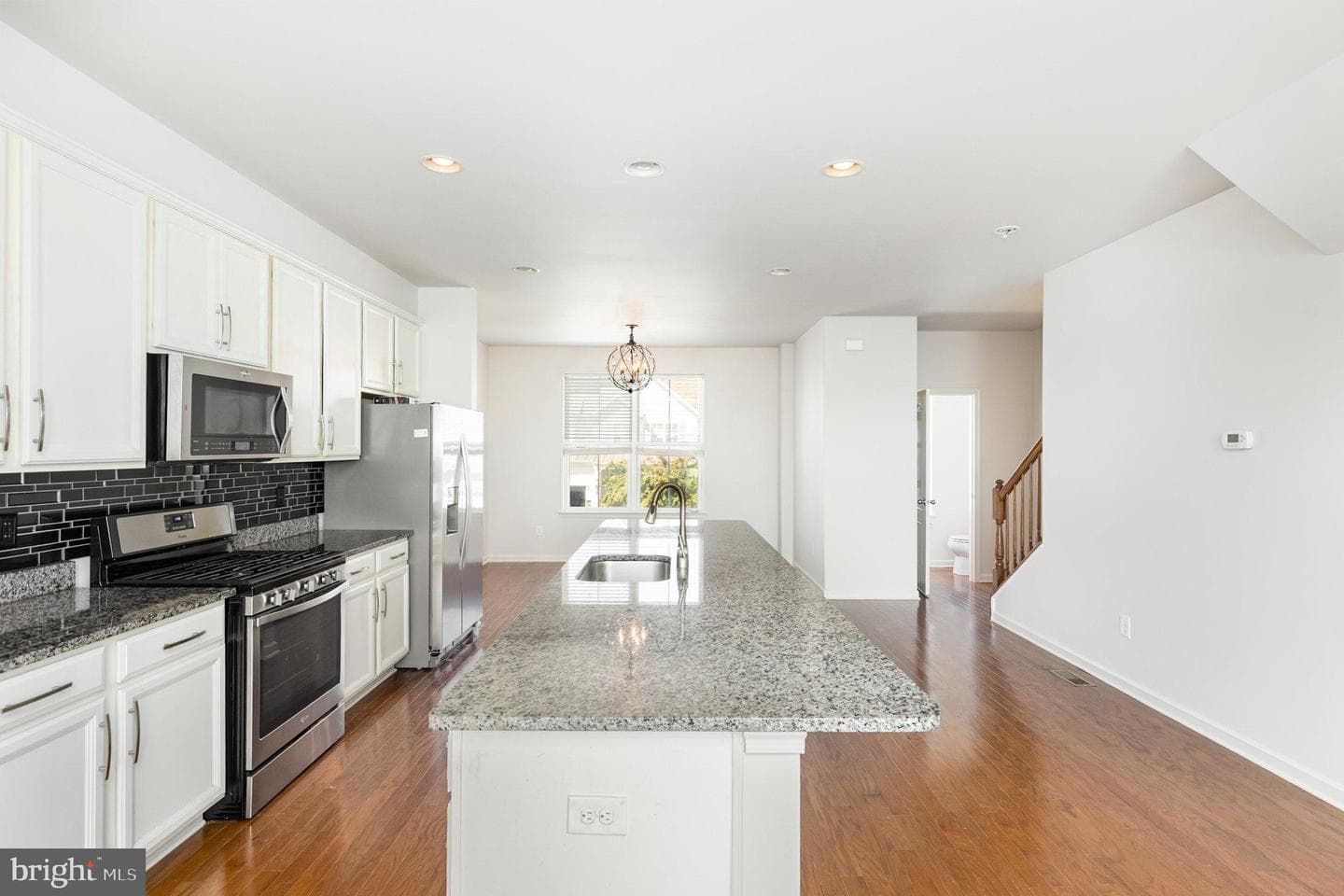 1302 Hudgins Farm Circle photo 2