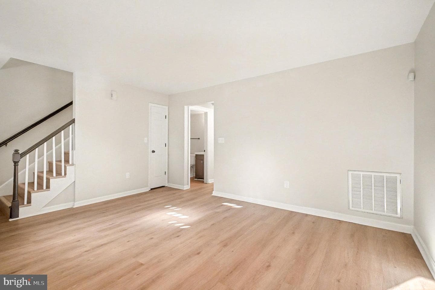 222 Farrell Lane photo 7