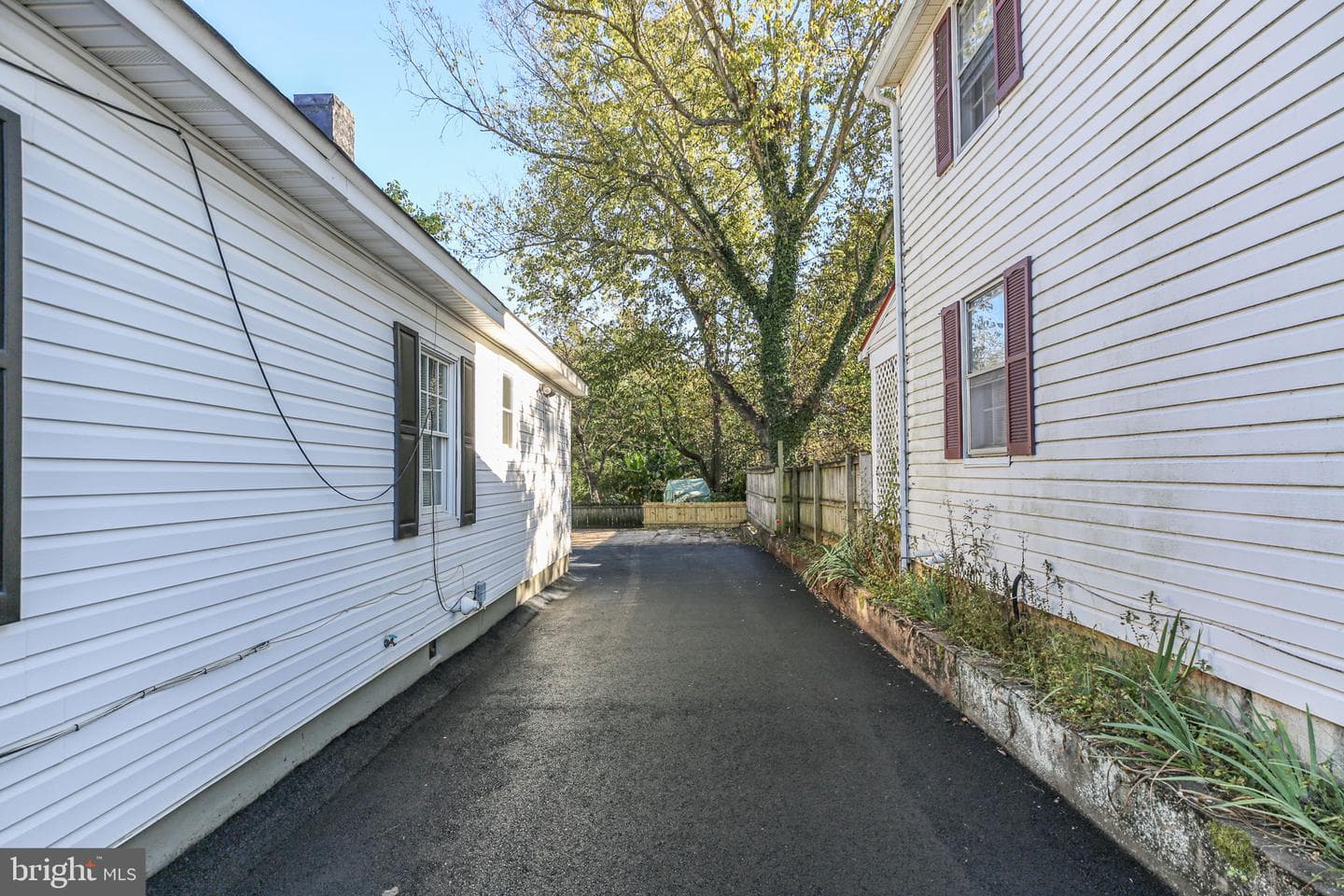 420 Dunmore Street photo 31