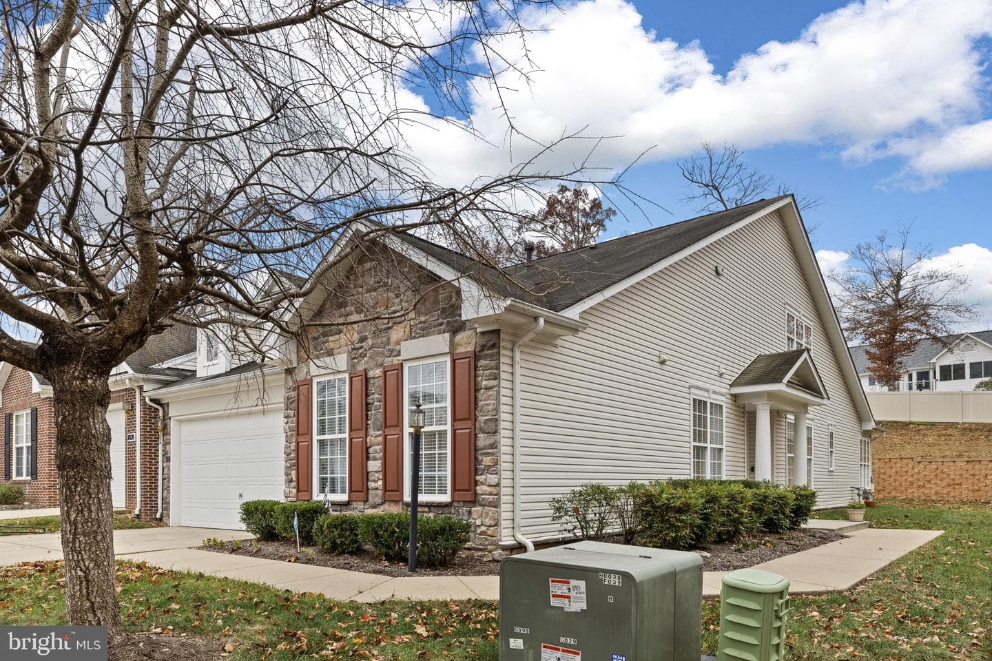 1022 Maureen Drive photo 7