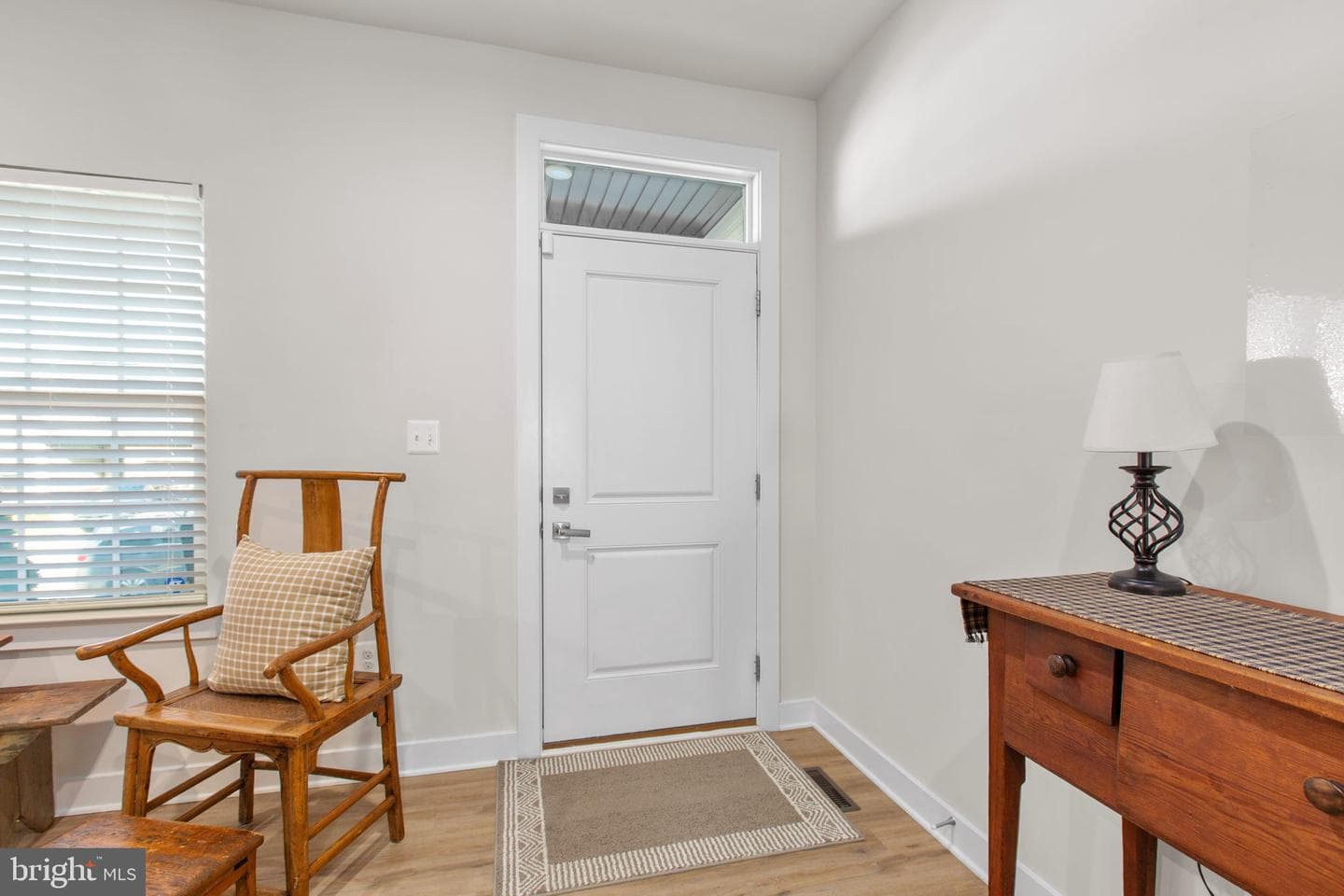 1112 City View Lane photo 5