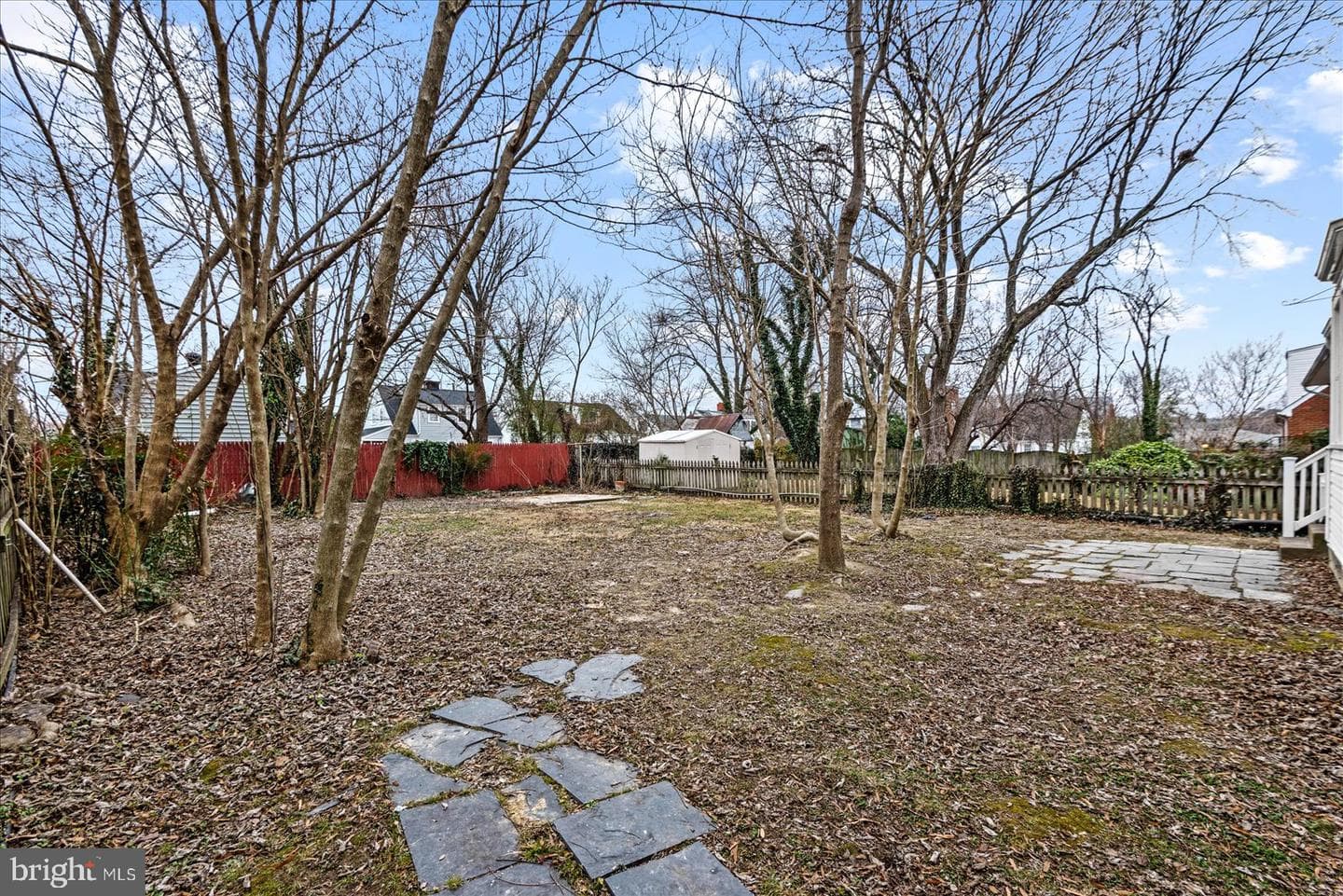 1312 Rowe Street photo 41