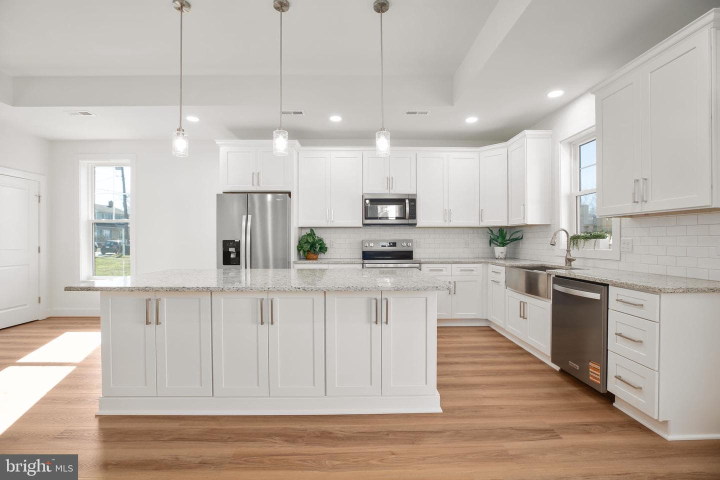 1606 Charles Street photo 25