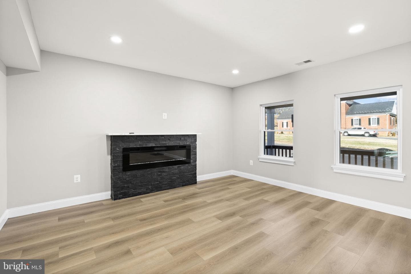 1008 Lafayette Boulevard photo 25