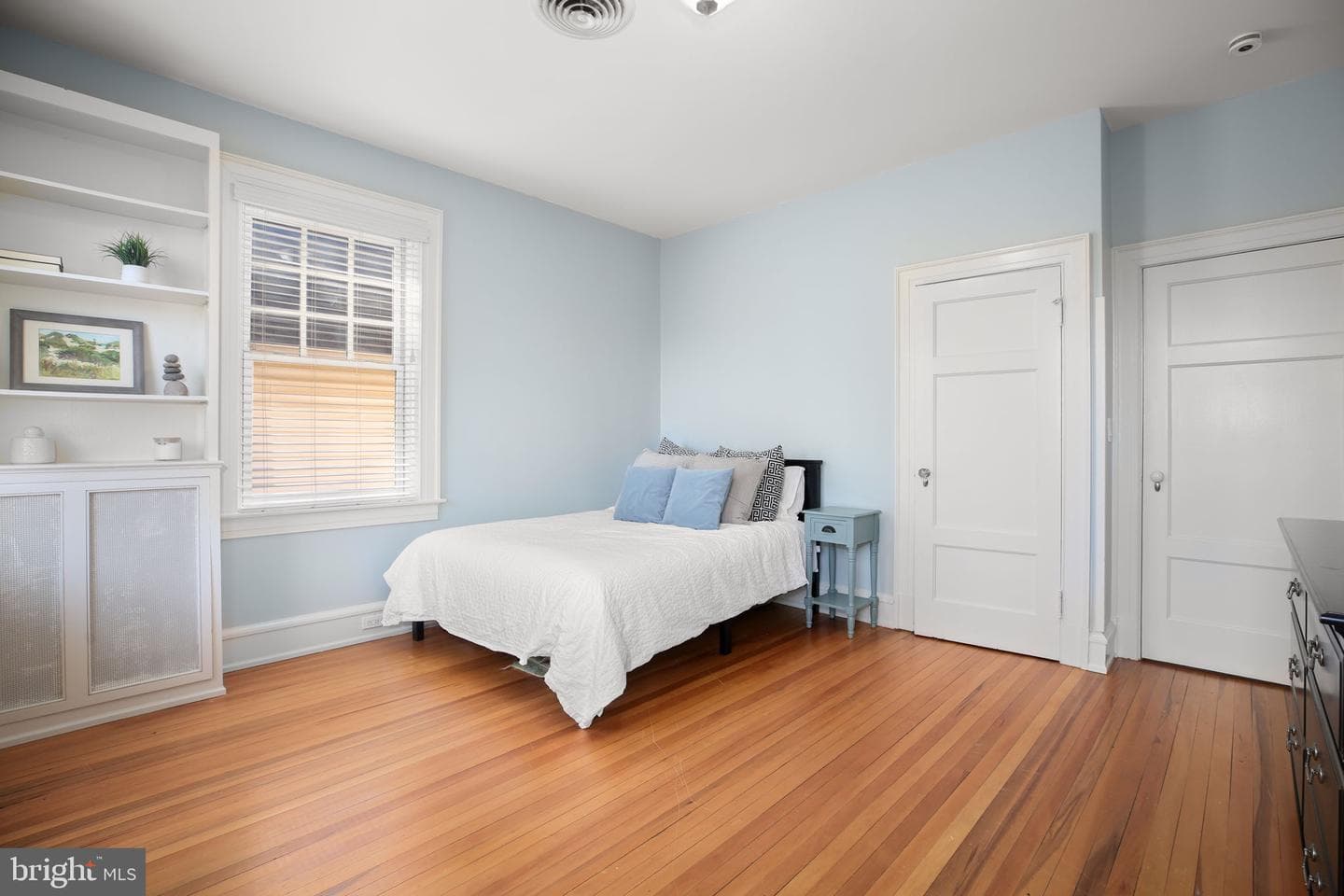 1111 Prince Edward Street photo 58