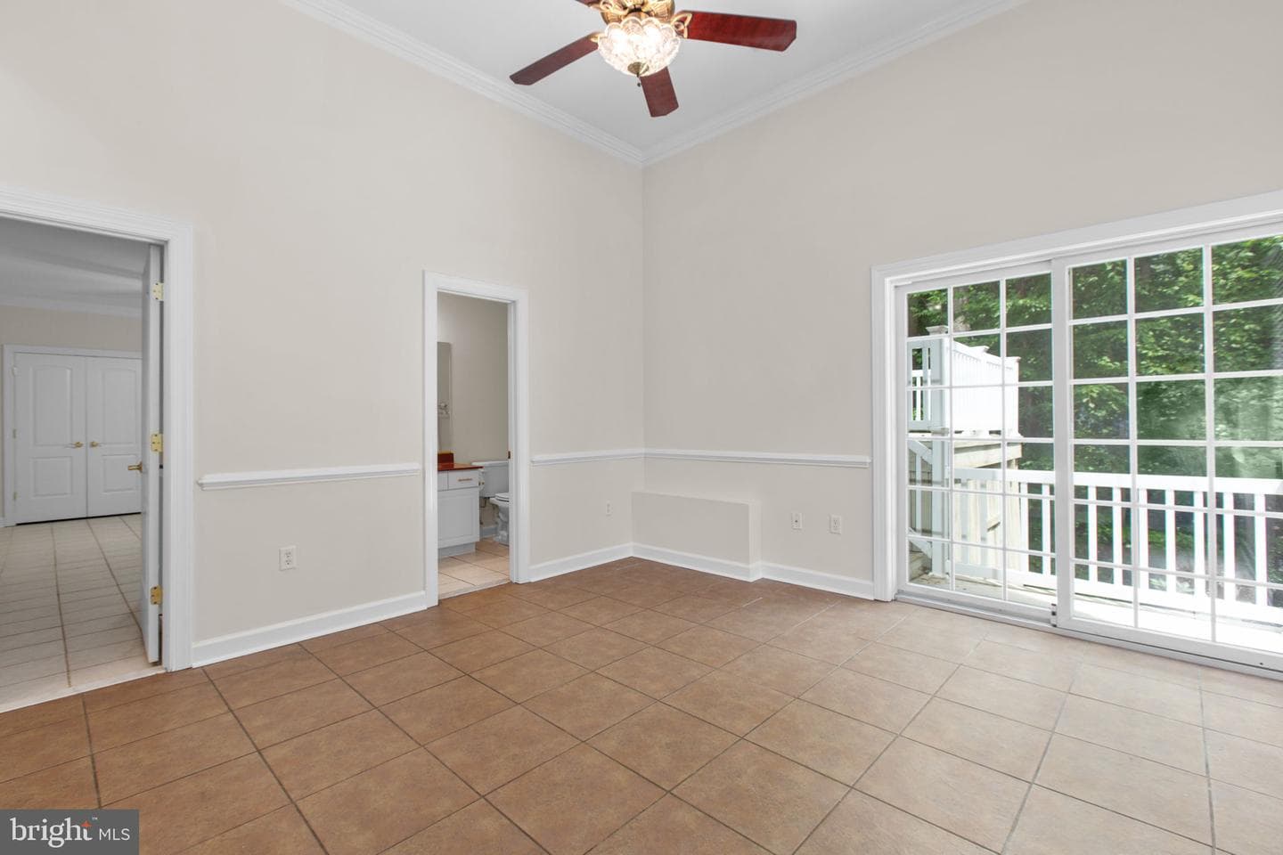 1001 Featherston Court photo 82
