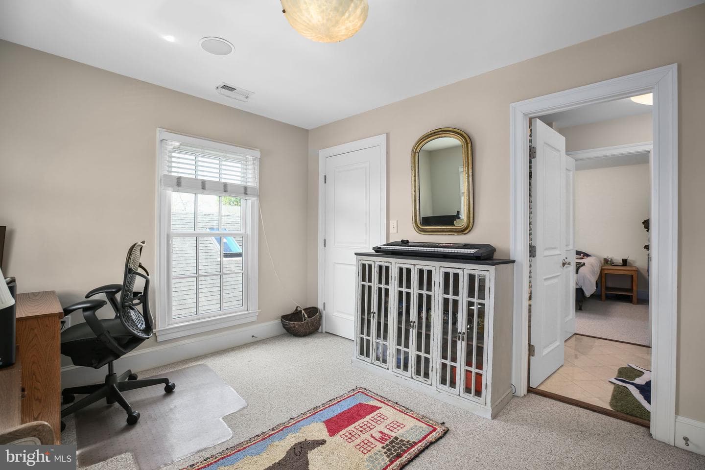 211 Fauquier Street photo 37
