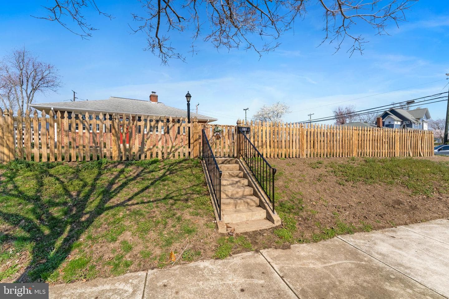 501 Hanson Avenue photo 3