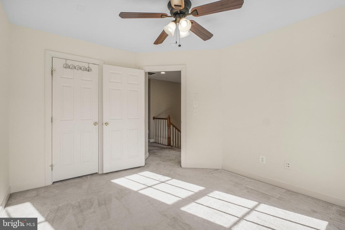 1029 Hotchkiss Place photo 44