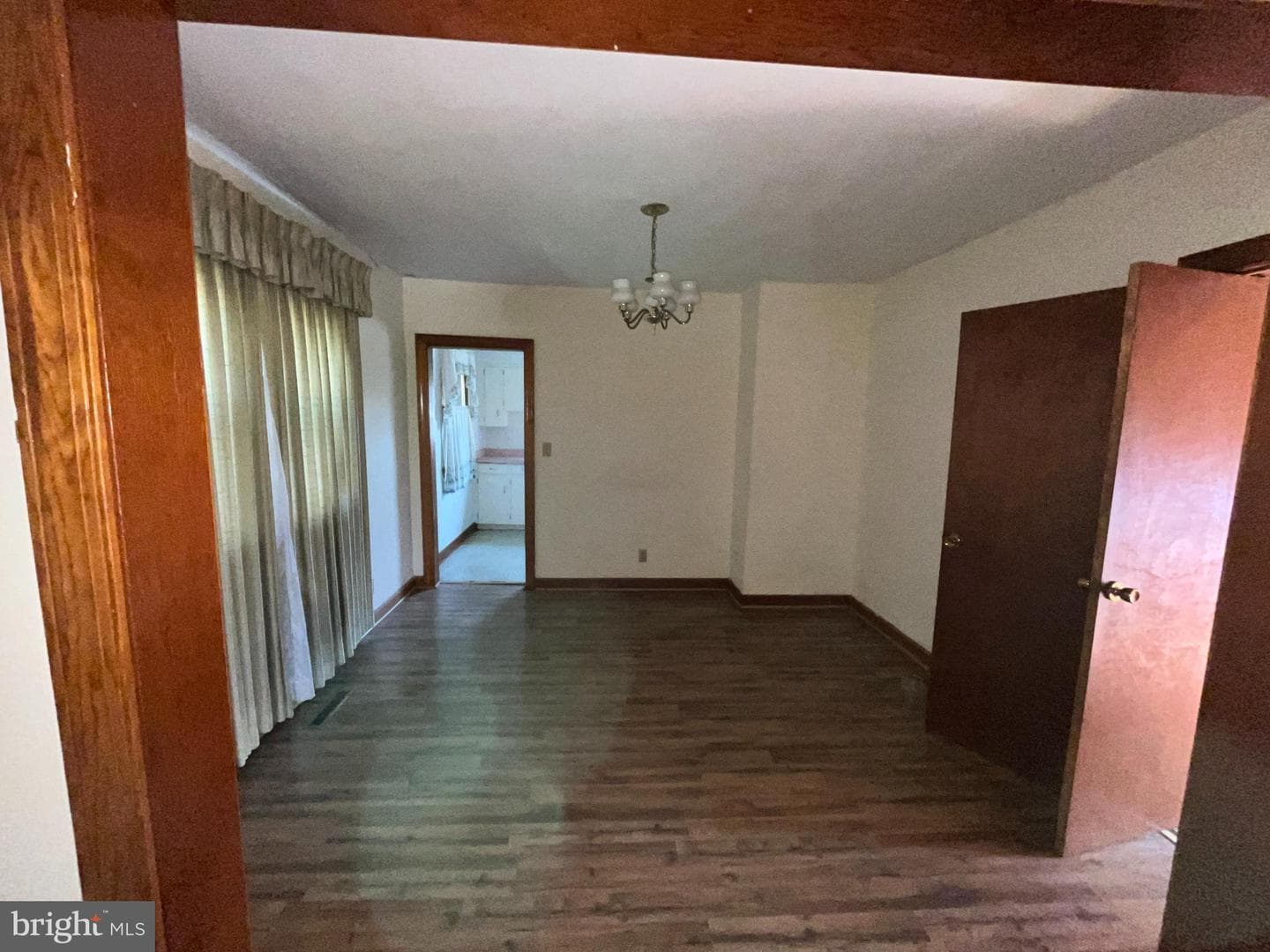 1200 Railroad Avenue photo 5