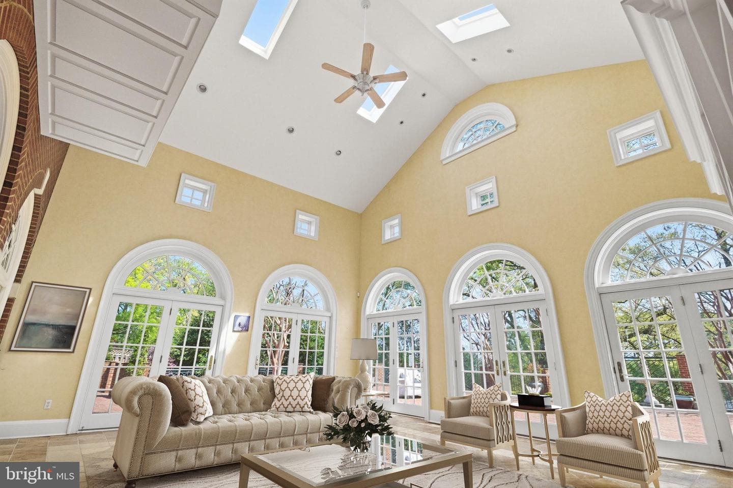 1711 Highland Road photo 3
