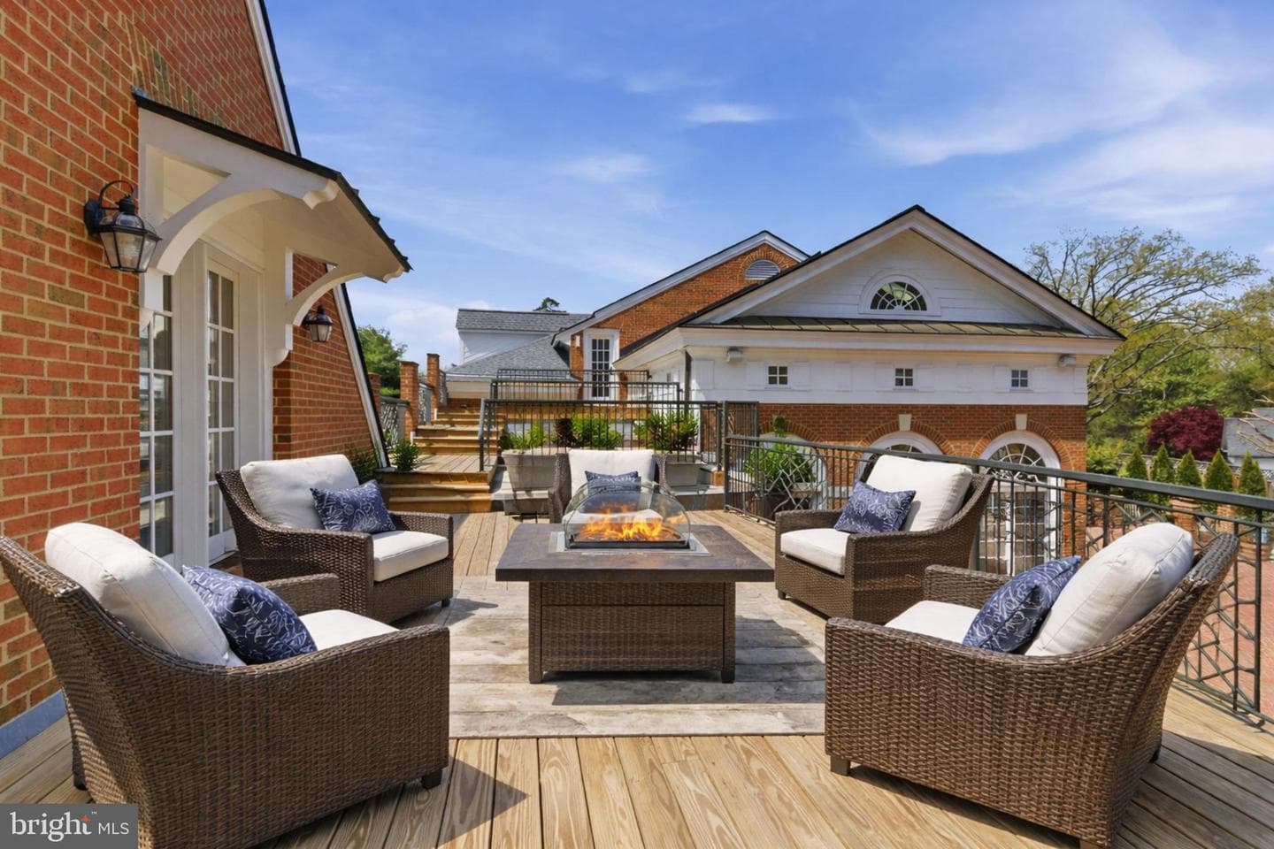 1711 Highland Road photo 35