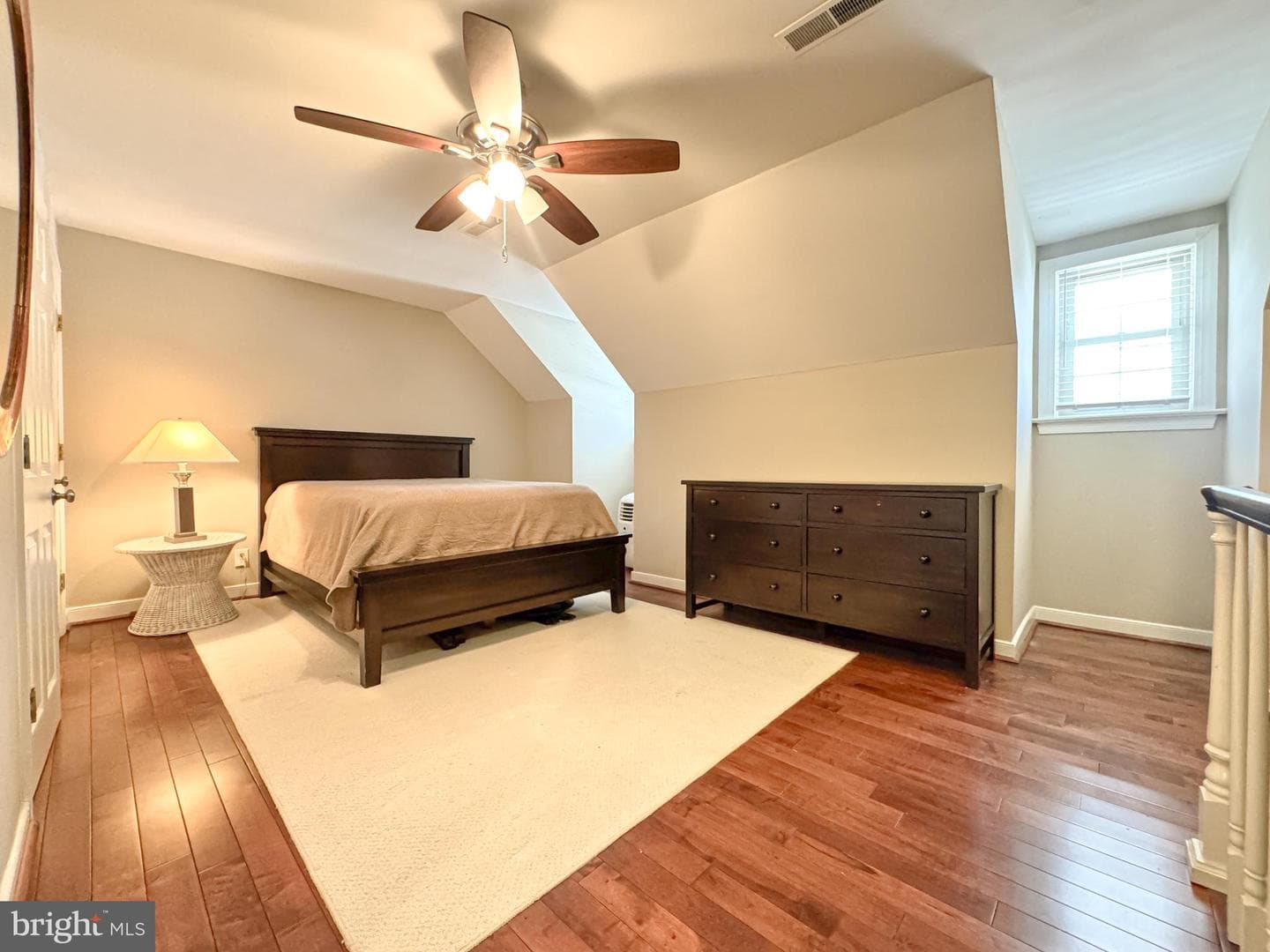 1306 Kenmore Avenue #4 photo 25