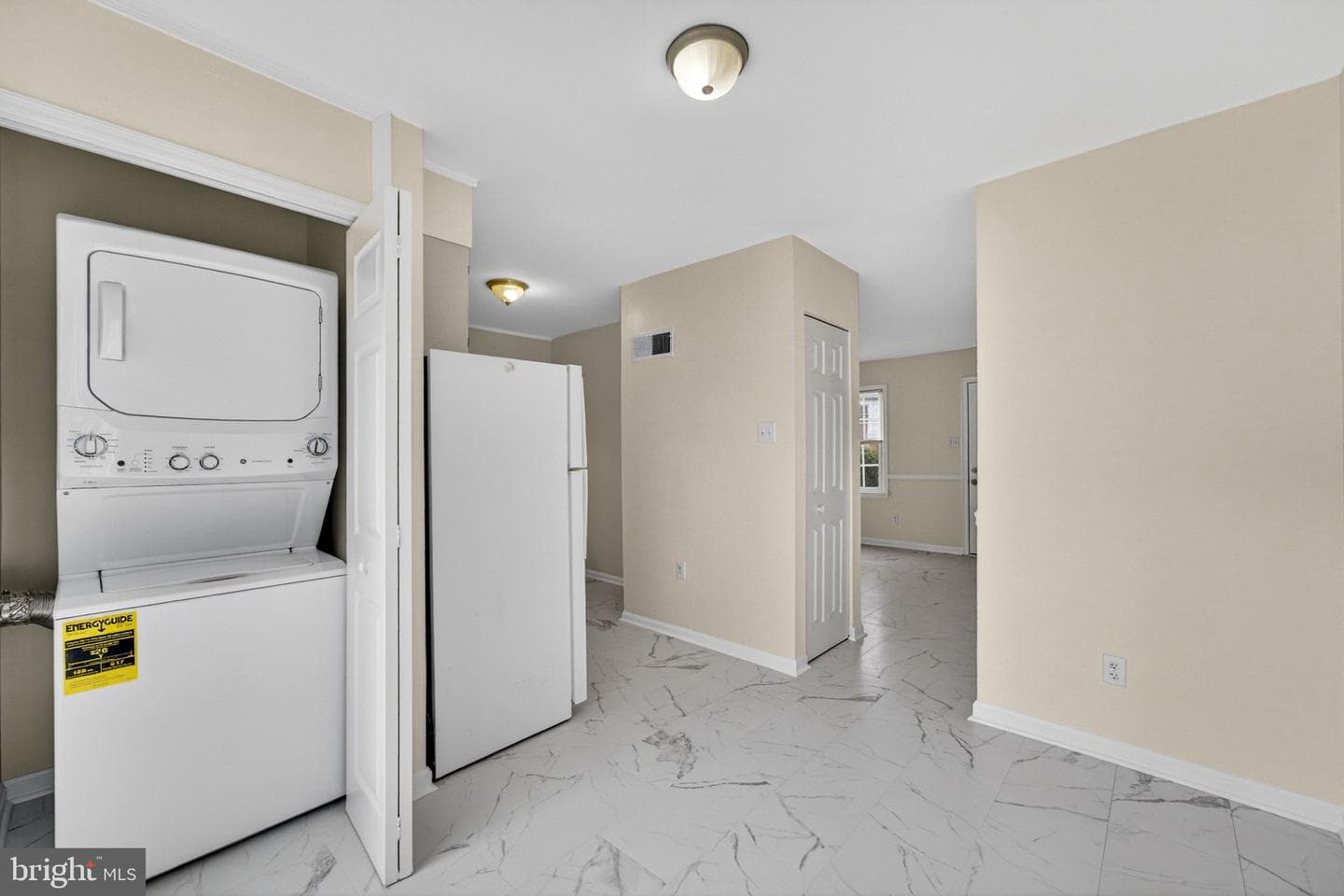 104 Hickok Circle photo 12