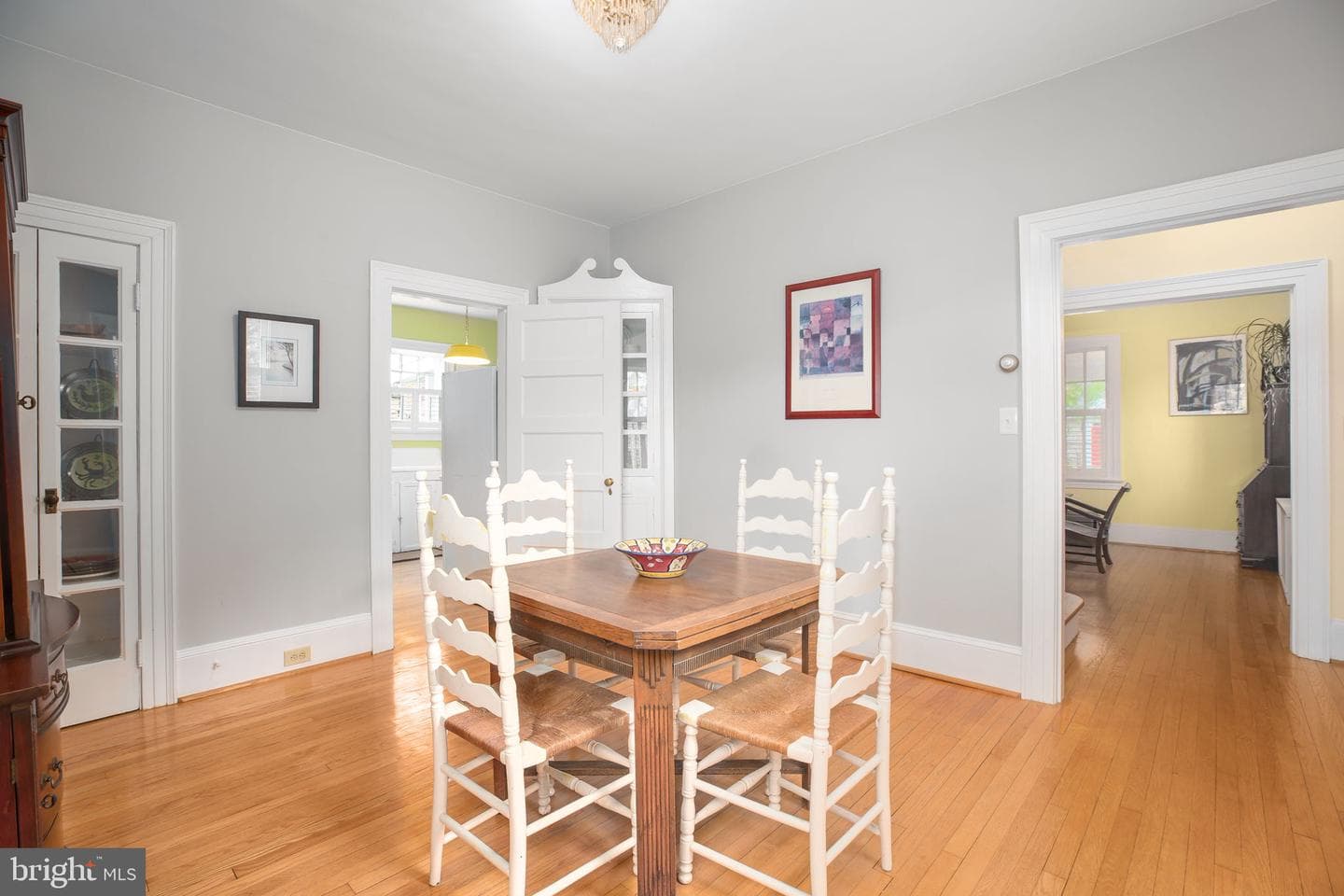 800 Sylvania Avenue photo 9