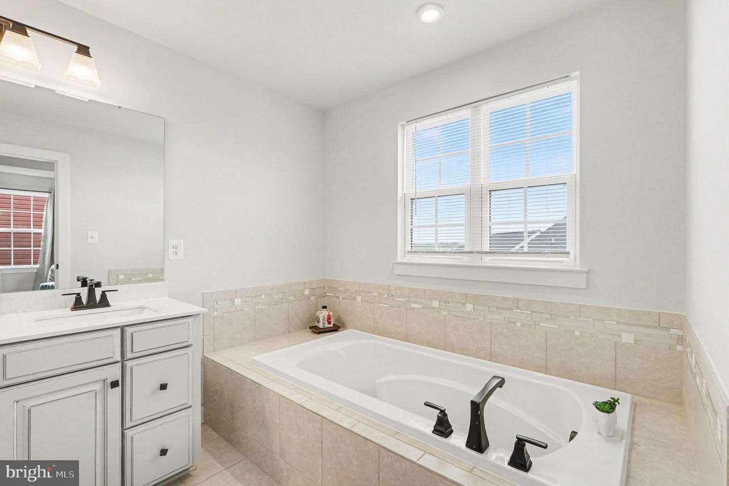 1103 City View Ln photo 15