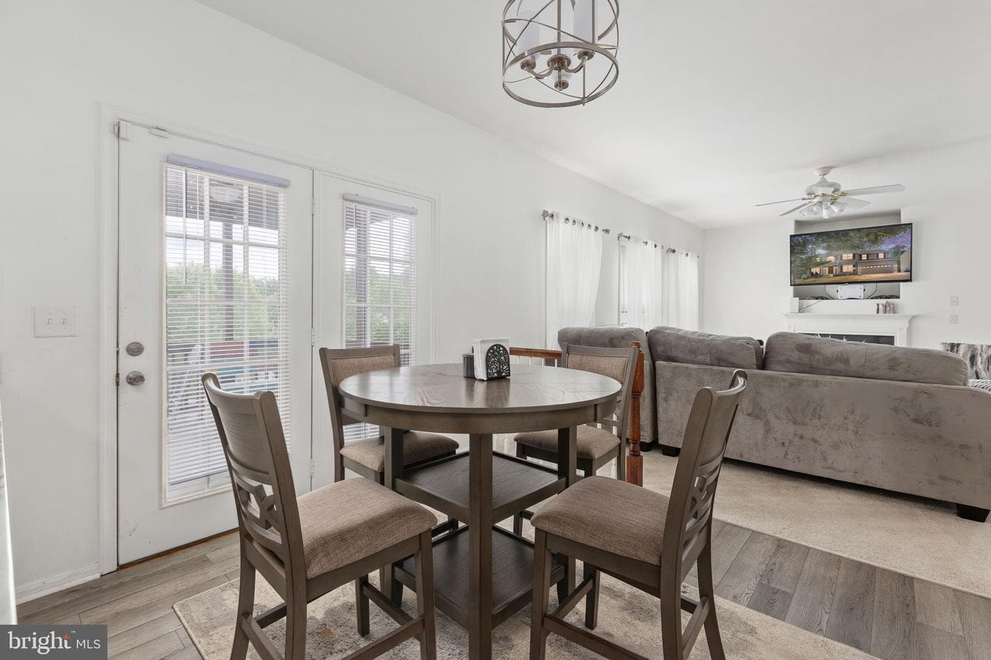 1004 Black Oak Ct photo 25