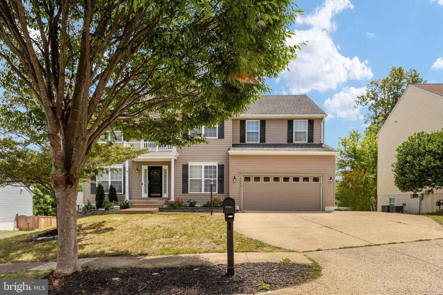 1004 Black Oak Ct photo 3