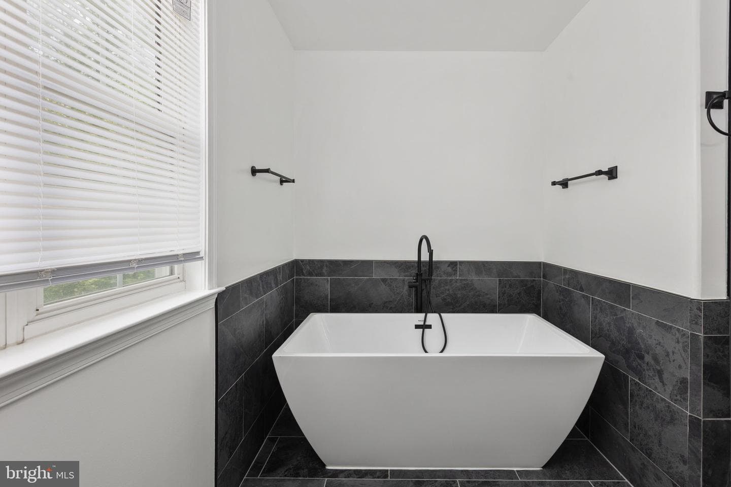 1004 Black Oak Ct photo 47