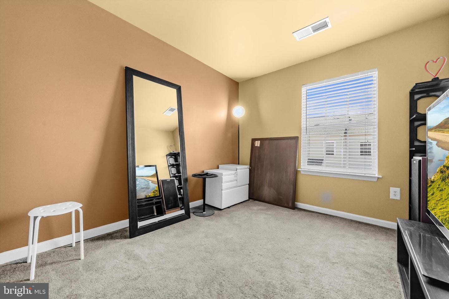 1203 Ellis Avenue photo 25