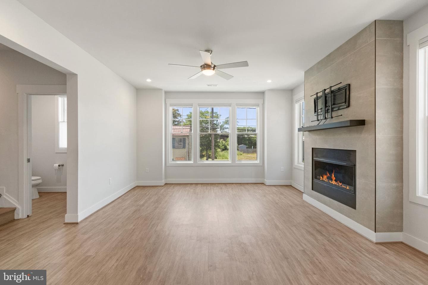 313 Charles Street photo 18