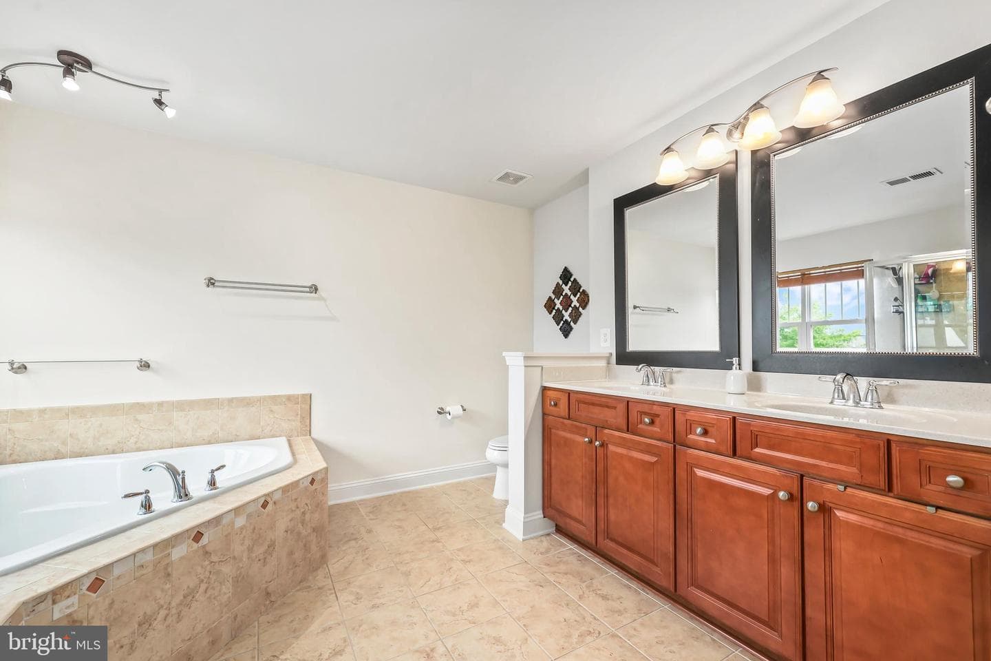 1402 Sands Circle photo 24