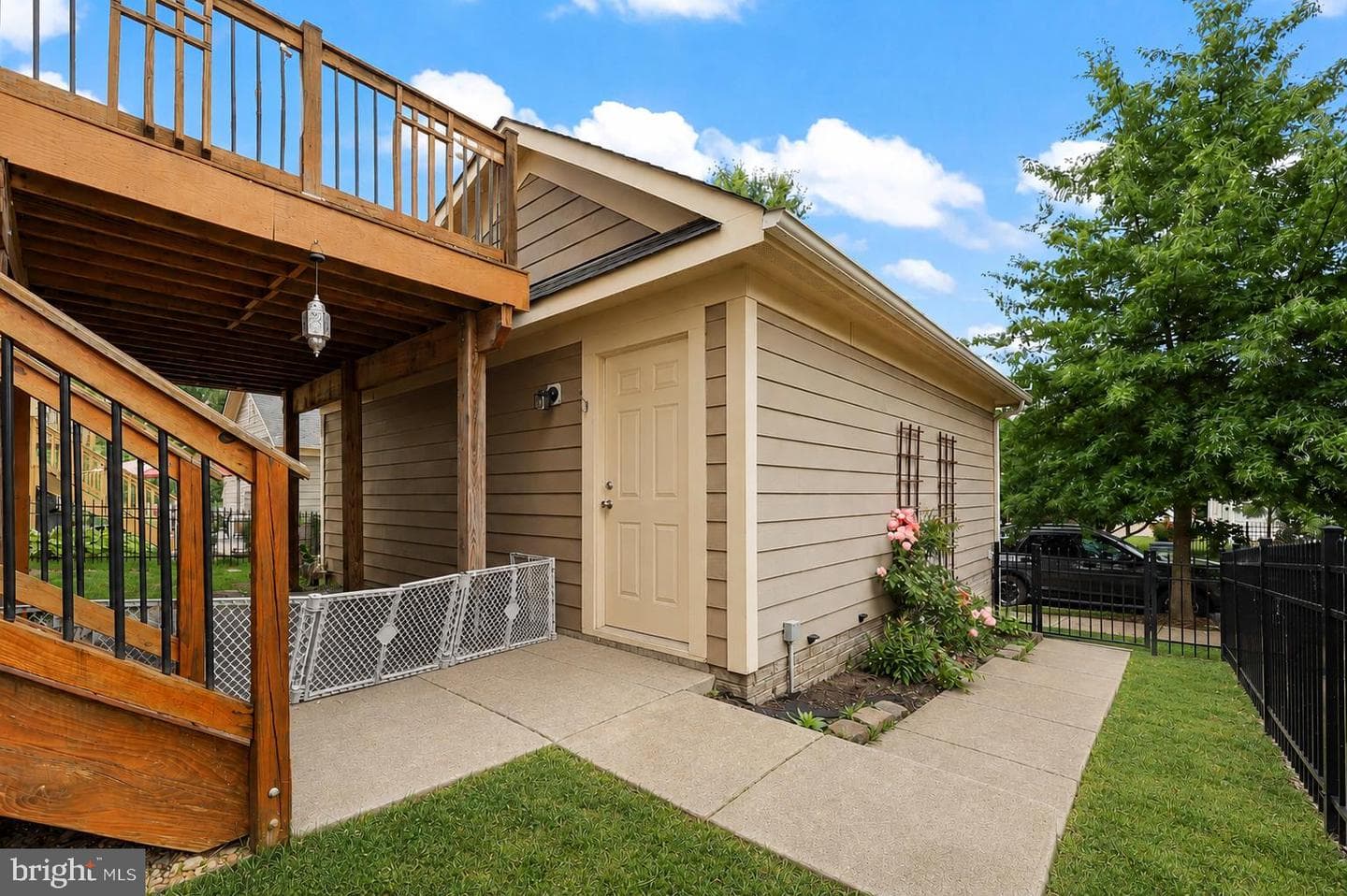 1402 Sands Circle photo 40